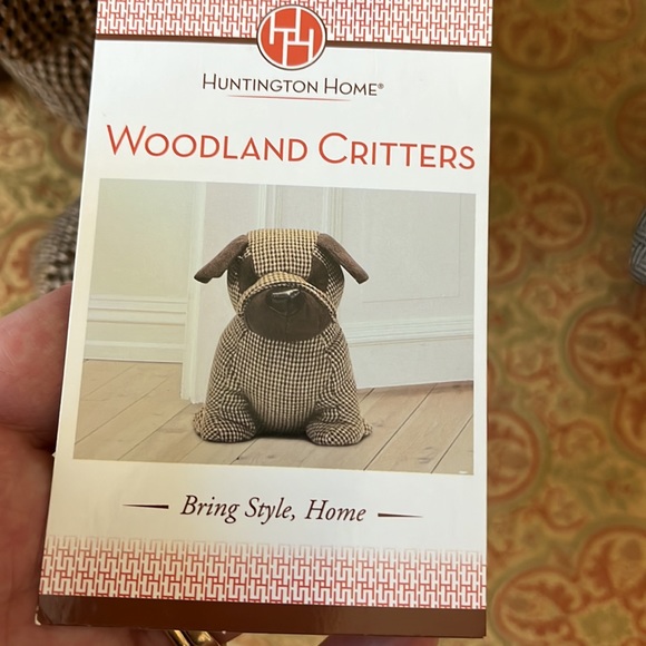 1896-CTT Huntington Home “Brown Checked Dog”Woodland Critter - Picture 8 of 8